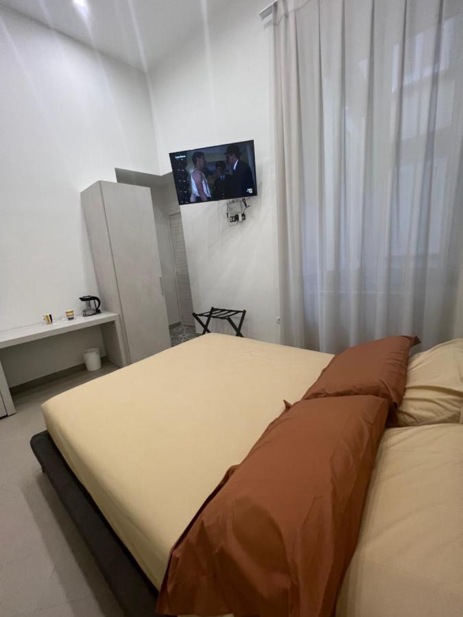 Dimora Chiaia 209 Hotell Neapel Exteriör bild