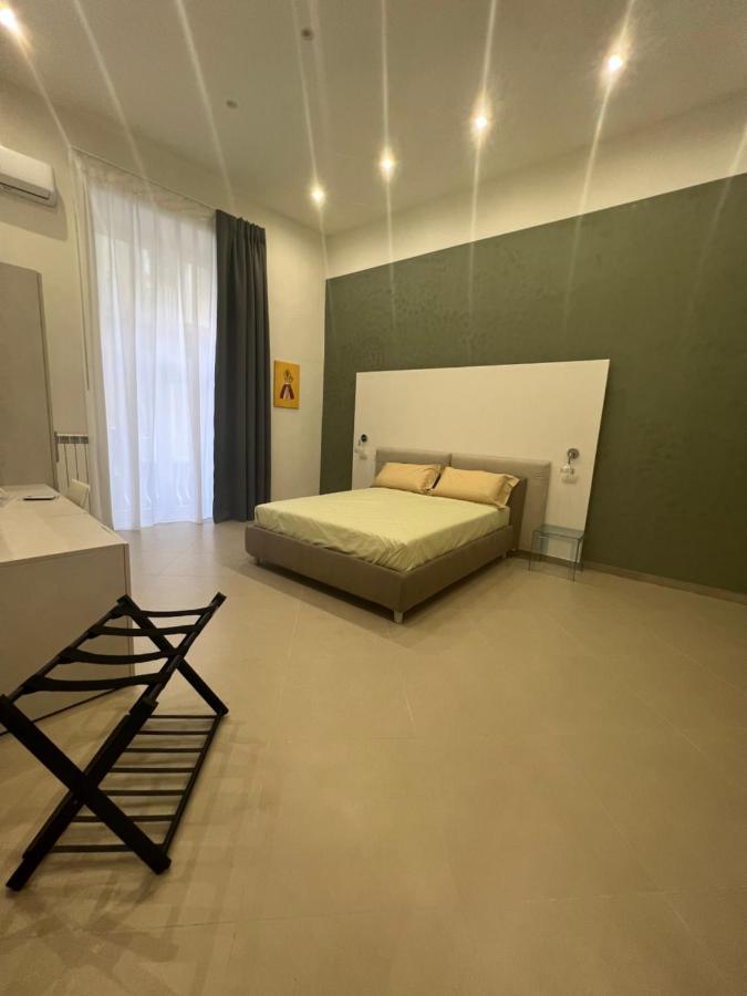 Dimora Chiaia 209 Hotell Neapel Exteriör bild